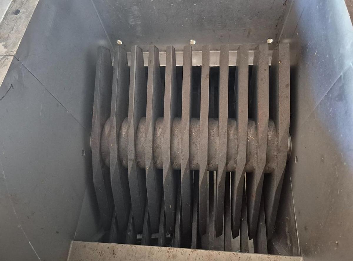 Used VINCENT MODEL VS-18 SHREDDER 50 HP MANUFACTRUED 2019