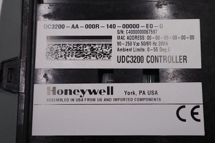 NEW HONEYWELL DC3200-AA-000R-140-00000-E0-0 UDC3200 CONTROLLER STOCK 2200