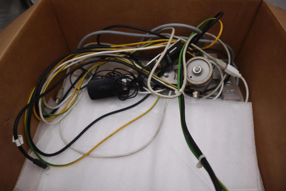 Used BST NYQUIST SYSTEMS TUBE SCAN DIGITAL STROBE SYSTEM MODEL DS 330 STOCK 1545-A