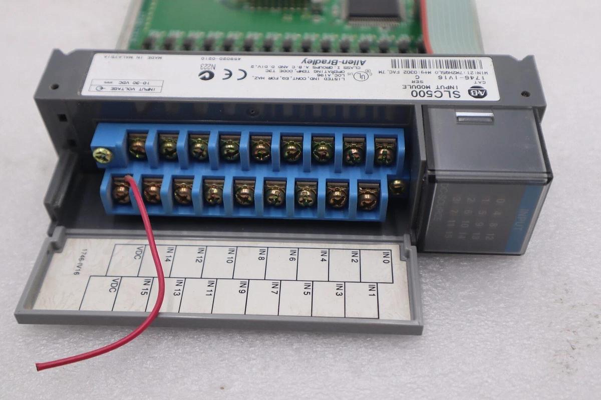 Used ALLEN BRADLEY AB 1746-IV16 / C SLC 500 DC 16 Point Input Module STK K-3952