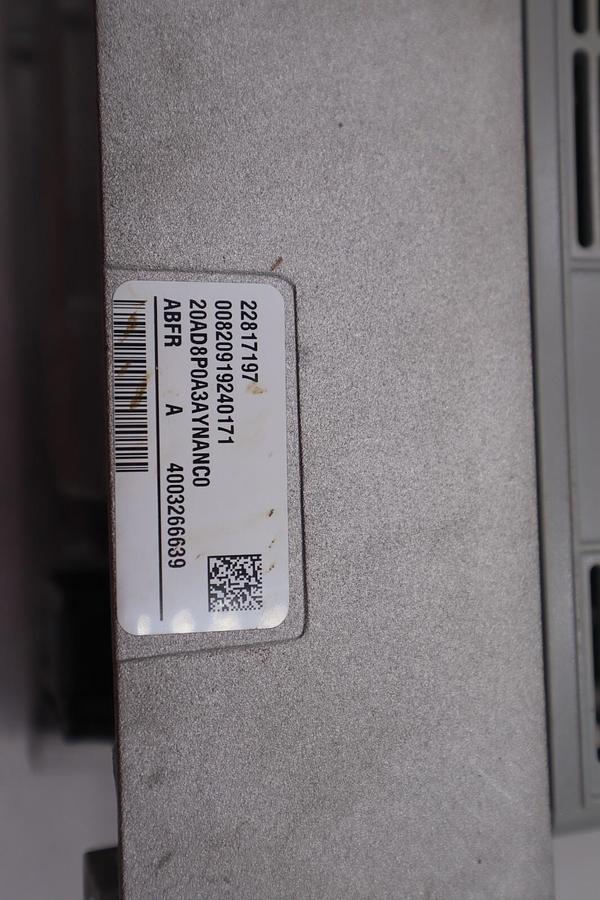 Used ALLEN BRADLEY20AD8P0A3AYNANC0 POWERFLEX 70 5HP AC DRIVE 480 VOLT STOCK 3293