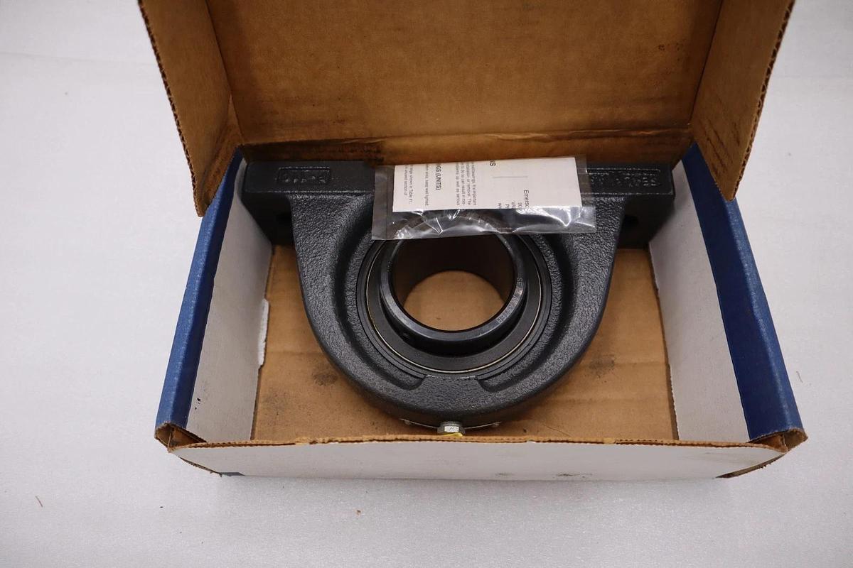 SEALMASTER NP-35 PILLOW BLOCK BEARING BORE: 2-3/16" - NEW IN BOX - STOCK 3147CC