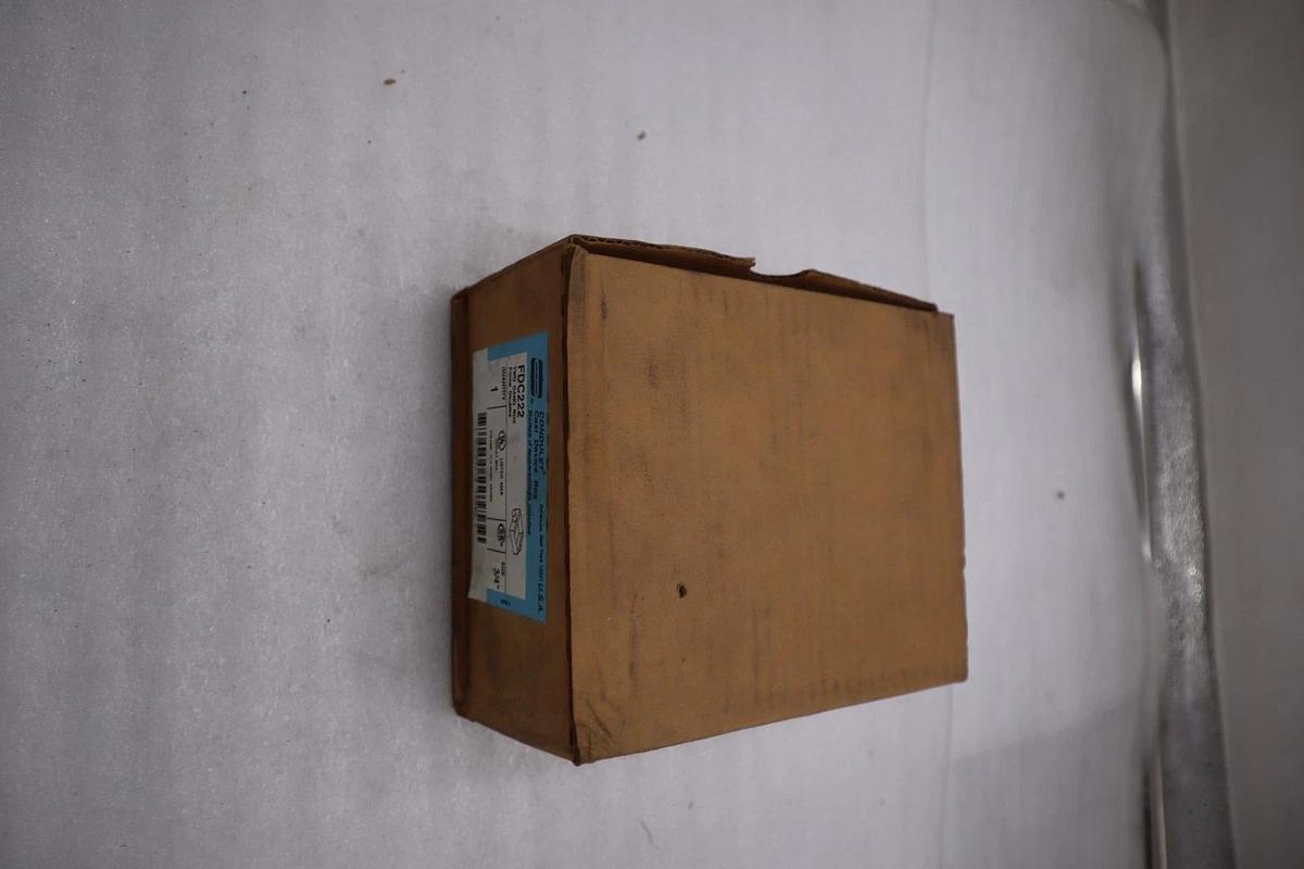 Used NIB - Crouse Hinds - FDC222 - Eaton Crouse-Hinds Series Condulet - STOCK 5643CC