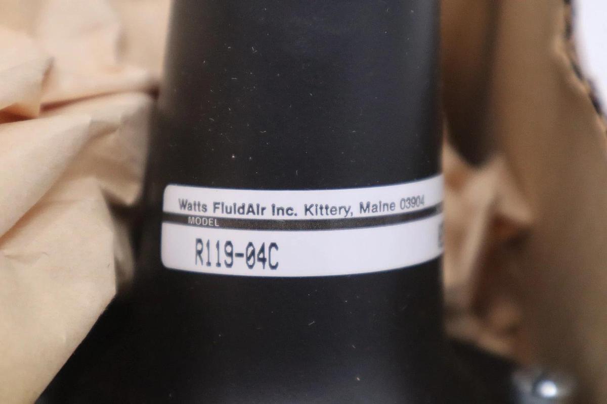 Used Watts R119-04C Air Regulator 1/2” female NPT 0 - 125 PSI - STOCK GF1334