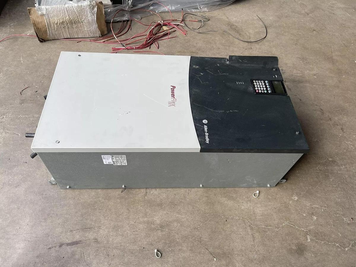 Used Allen Bradley 20BD180A3ANNAND0 SERIES B POWERFLEX 700 DRIVE VFD 150 HP S-151A