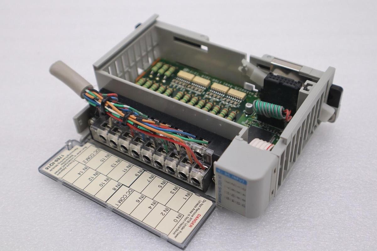 Used ALLEN-BRADLEY 1769-IQ16 SERIES A 16 PT. INPUT MODULE STOCK #K-1561C