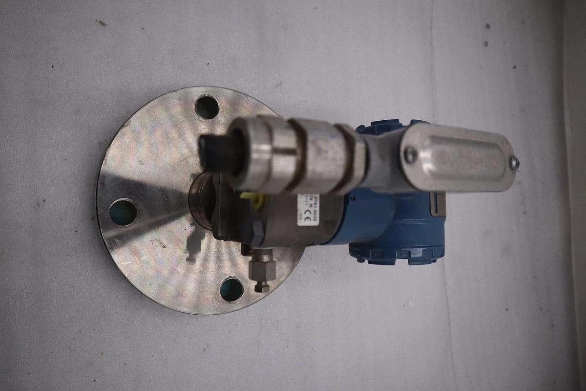 Used Rosemount 2051L3AA0FD21AA Pressure Transmitter 4 - 20 mA Hart STOCK H1920
