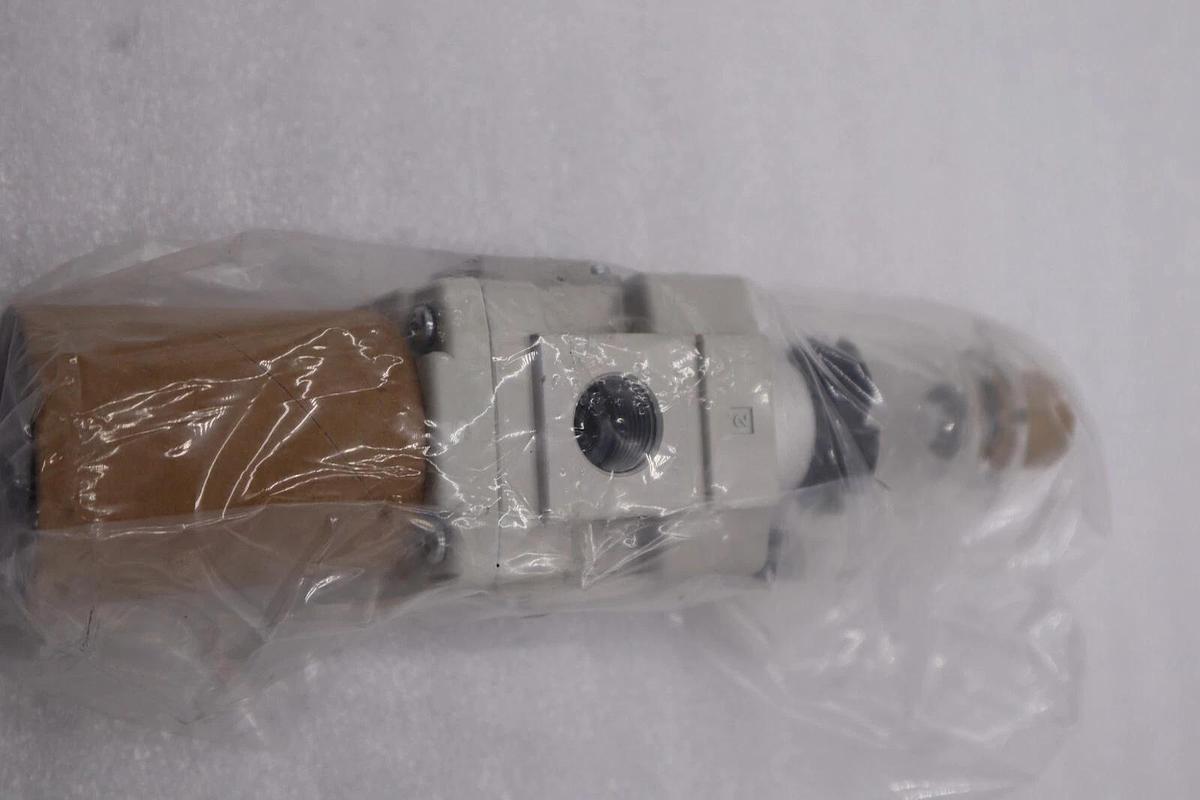 Used NEW SMC AW30-N03-Z-B 7-125PSI STOCK L-502-C