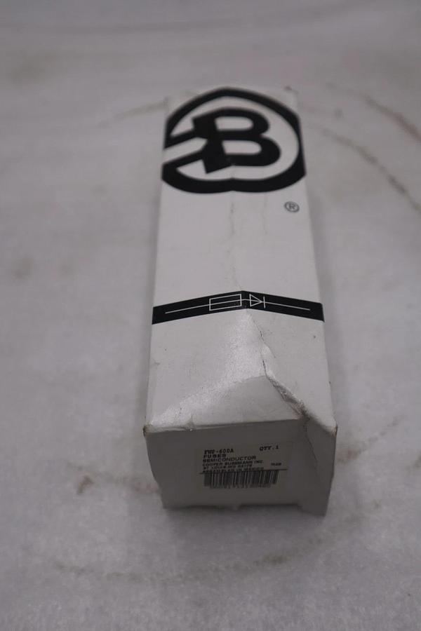 NEW OPEN BOX BUSSMANN FWP-600A FUSE 600A 700V FWP600A STK GF411A