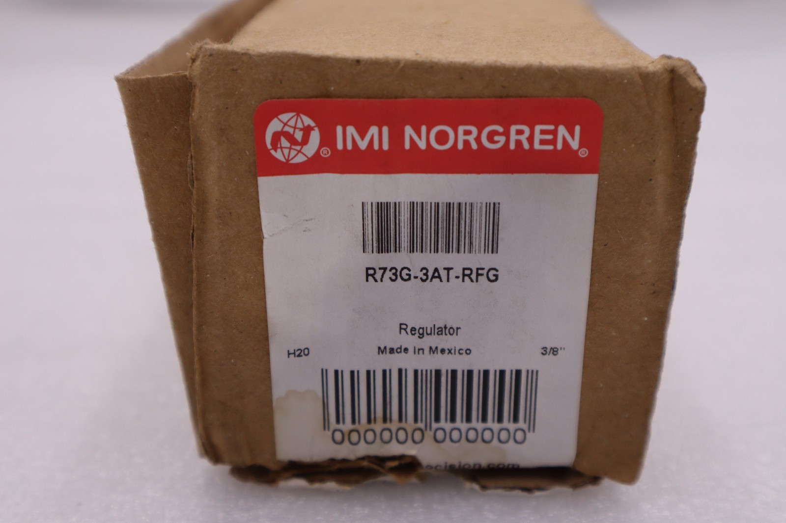 Norgren Pressure Regulator R73G-3AT-RFG 300 PSIG Inlet 0-60 PSIG Outlet Range