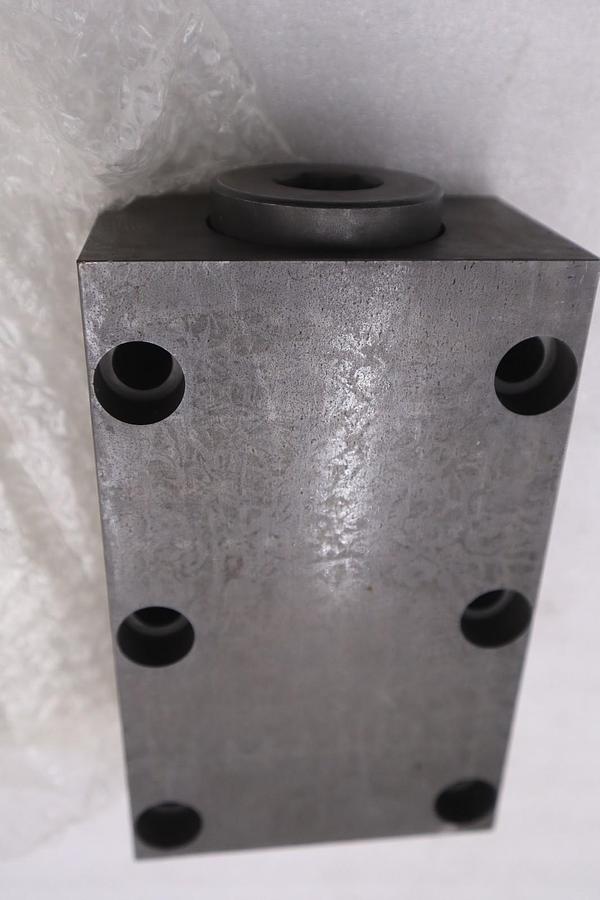 Used FLUTEC 705941 VALVE RVP-30-01.1 STOCK #B-3061