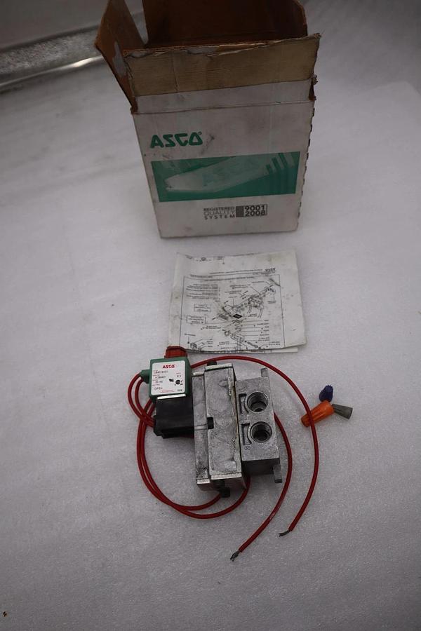 Used NEW ASCO U8401B101 SOLENOID VALVE 24VDC 20-150 PSI - STOCK K-3254CC