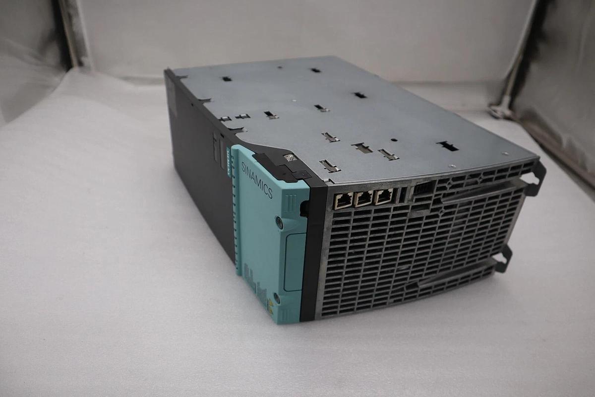 NEW WITH BOX Siemens 6SL3130-7TE23-6AA3 6SL3 130-7TE23-6AA3 Active Line Module