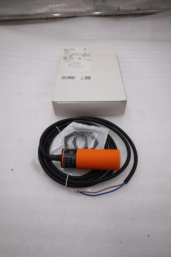 NEW IFM EFECTOR II0270 II-2010-ABOA/RT 20-250VAC/DC STOCK H348A