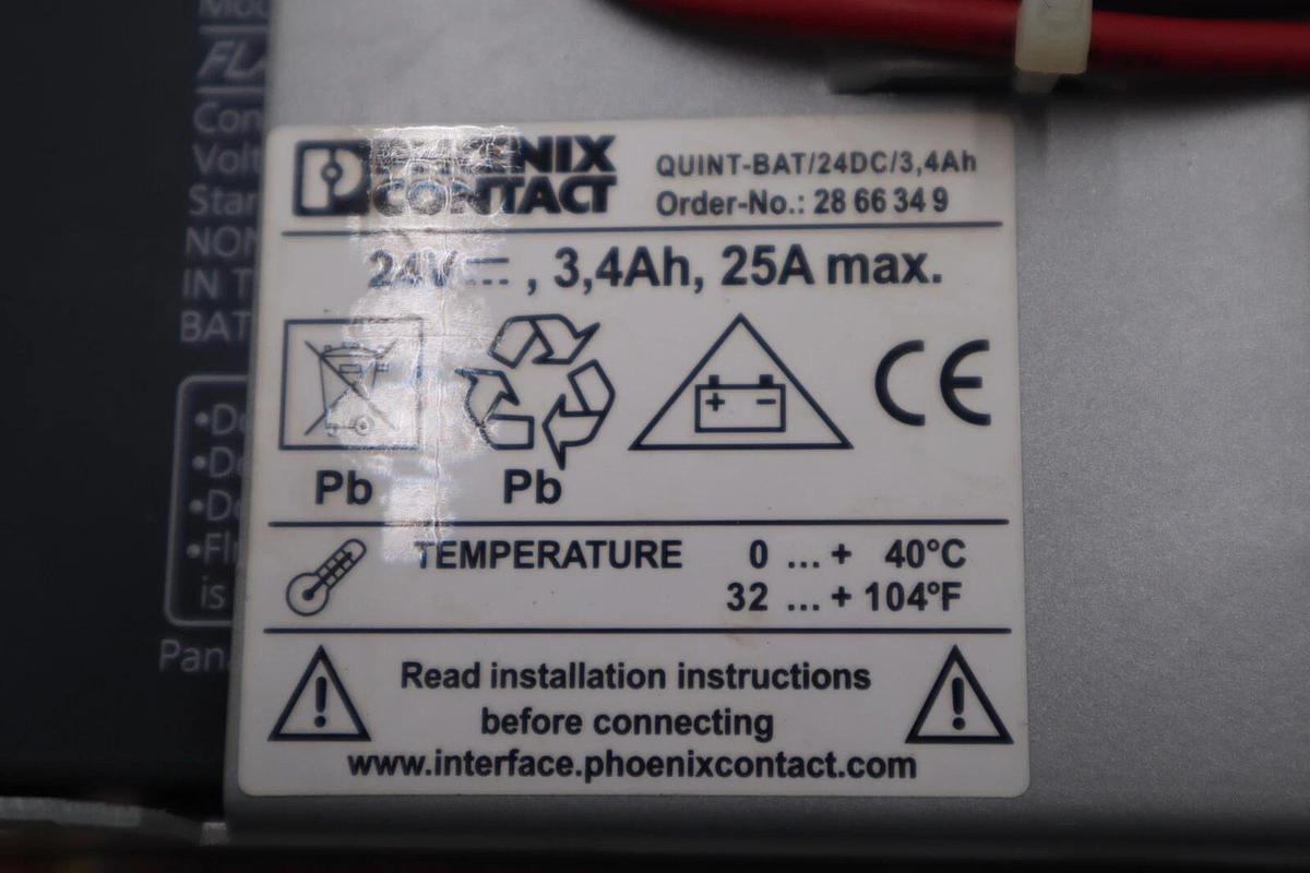 Used PHOENIX CONTACT SN 30114117202 QUINT BATTERY 24 DC 3-4 AH #L-729A