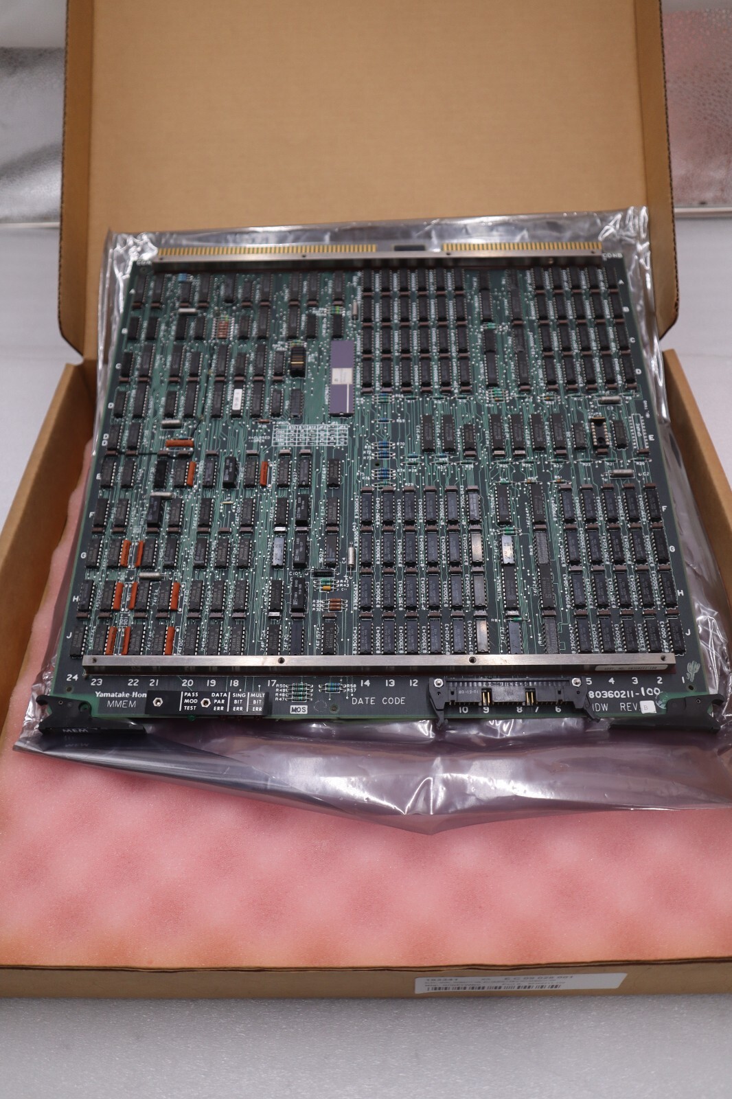 Used HONEYWELL 80360206-001 CIRCUIT BOARD NEW WITH BOX STOCK 1835B