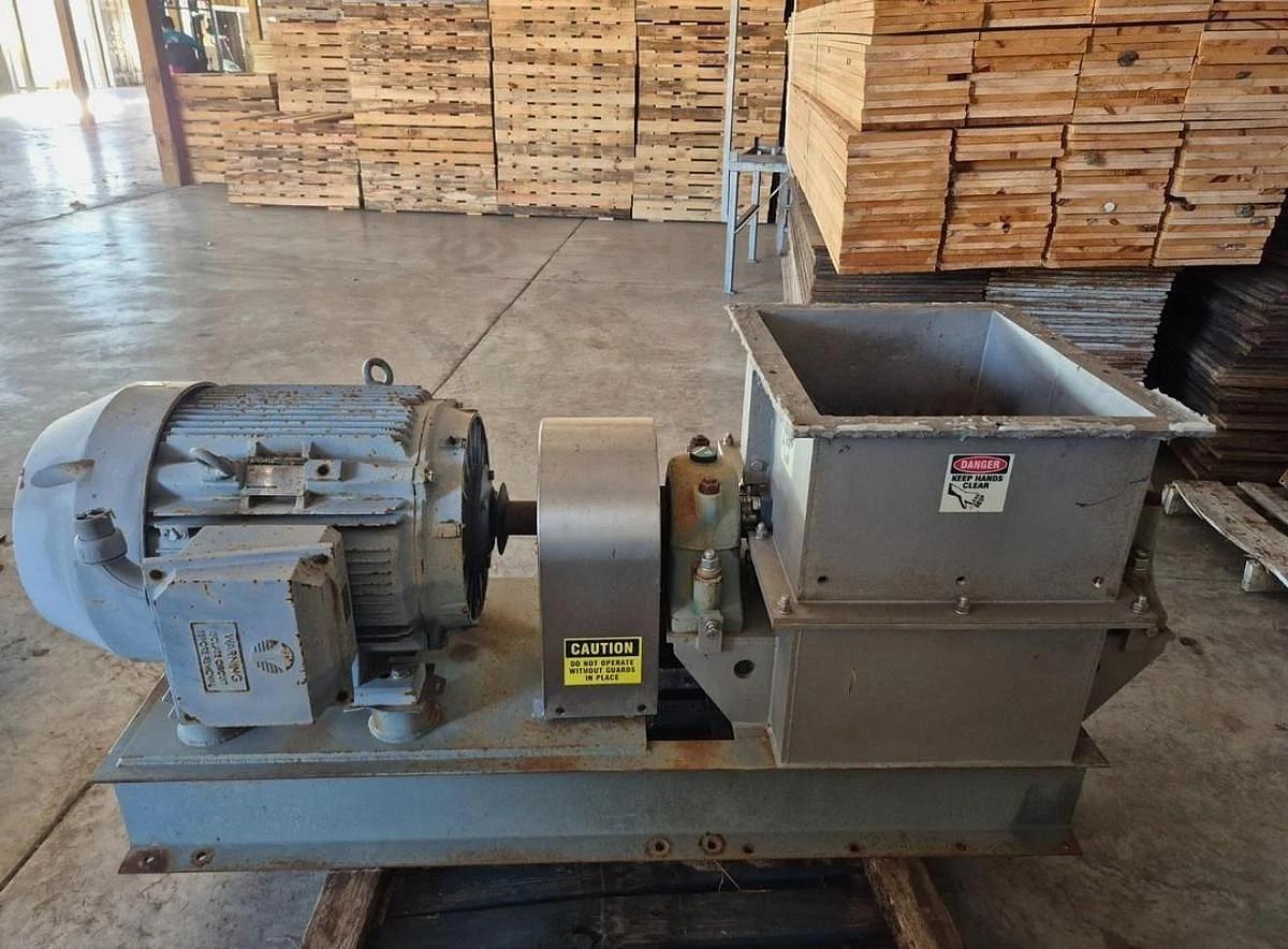 Used VINCENT MODEL VS-18 SHREDDER 50 HP MANUFACTRUED 2019
