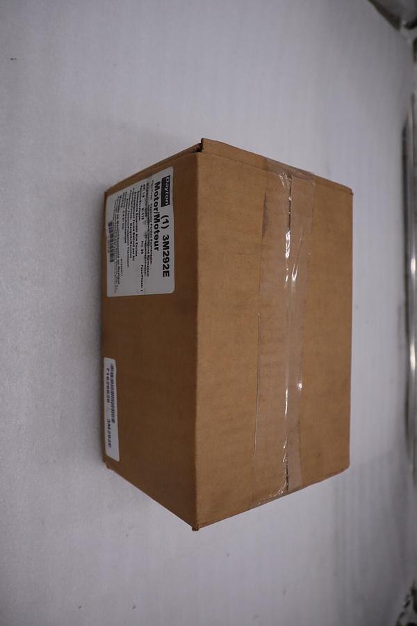 NEW DAYTON 3M292E TYPE PSC RPM 3000 1/8 HP 115V 60 Hz 1 PH STOCK H27