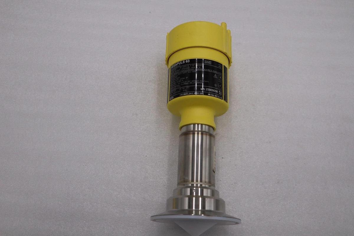 Used NEW Vega VegaPuls 63 Radar Liquid Level Sensor PS63.UFNCBHKNAX STOCK 4832-A