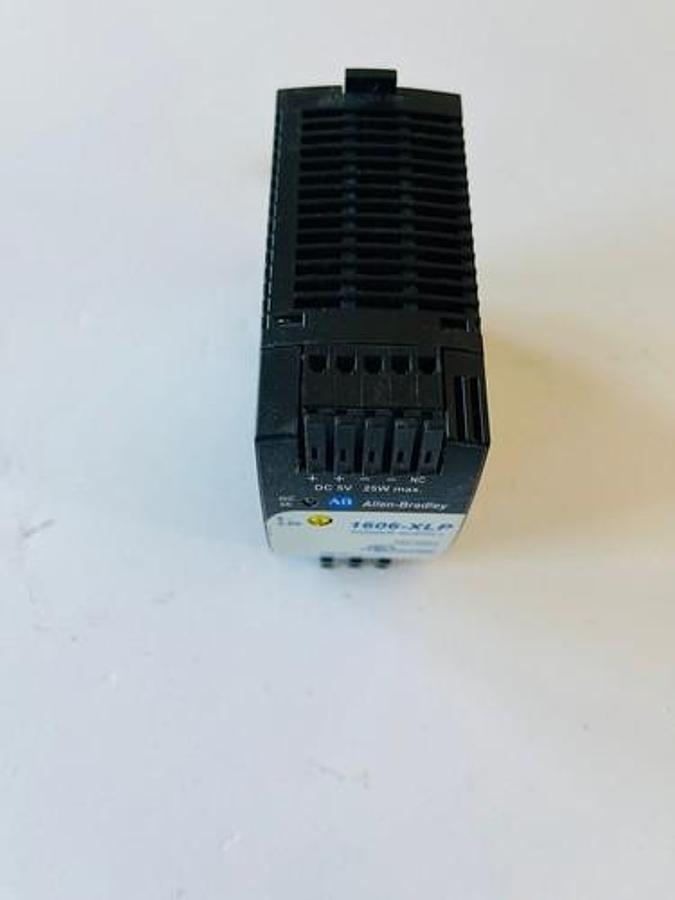 Used Allen-Bradley 1606-XLP Power Supply 1606-XLP25A Ser A #K-402