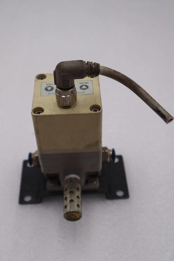 Used SMC ITV2050-01N2BL4 / ITV205001N2BL4 (USED) STOCK K-2374