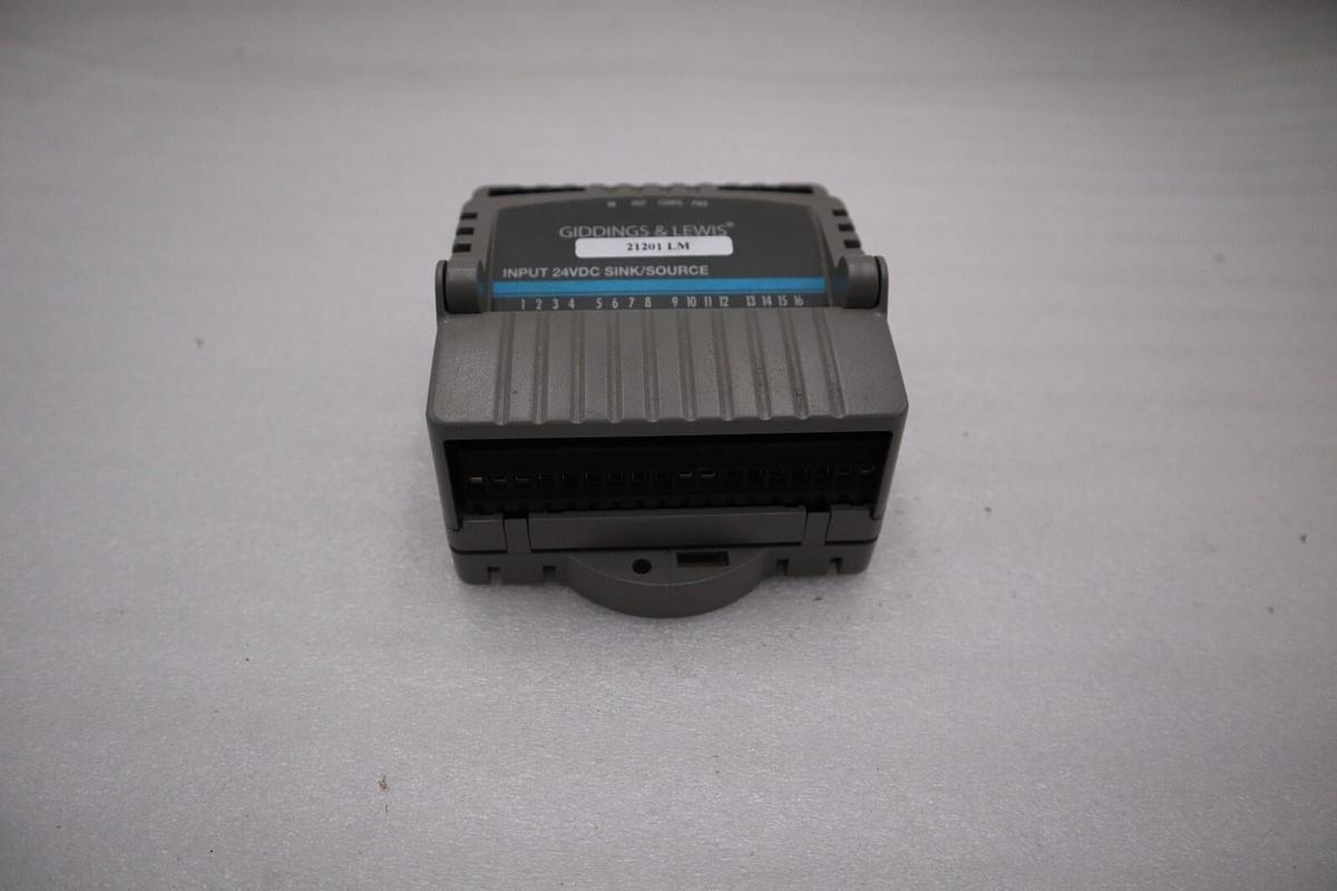 Used Giddings & Lewis M.1300.7372 R1 Input Module 24VDC SINK/SOURCE STOCK 5180A