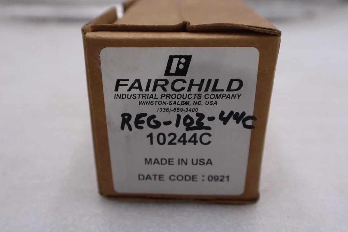FAIRCHILD INDUSTRIAL PROD 10244C PNEUMATIC REGULATOR MODEL 10C - STOCK GF373