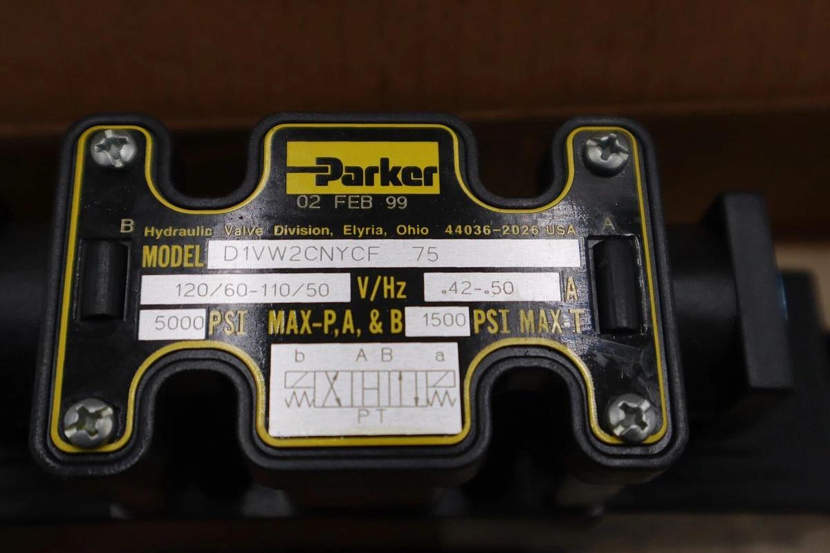 PARKER D1VW2CNYCF4-75 110/120V .42A 4000PSI NSMP STOCK 4002