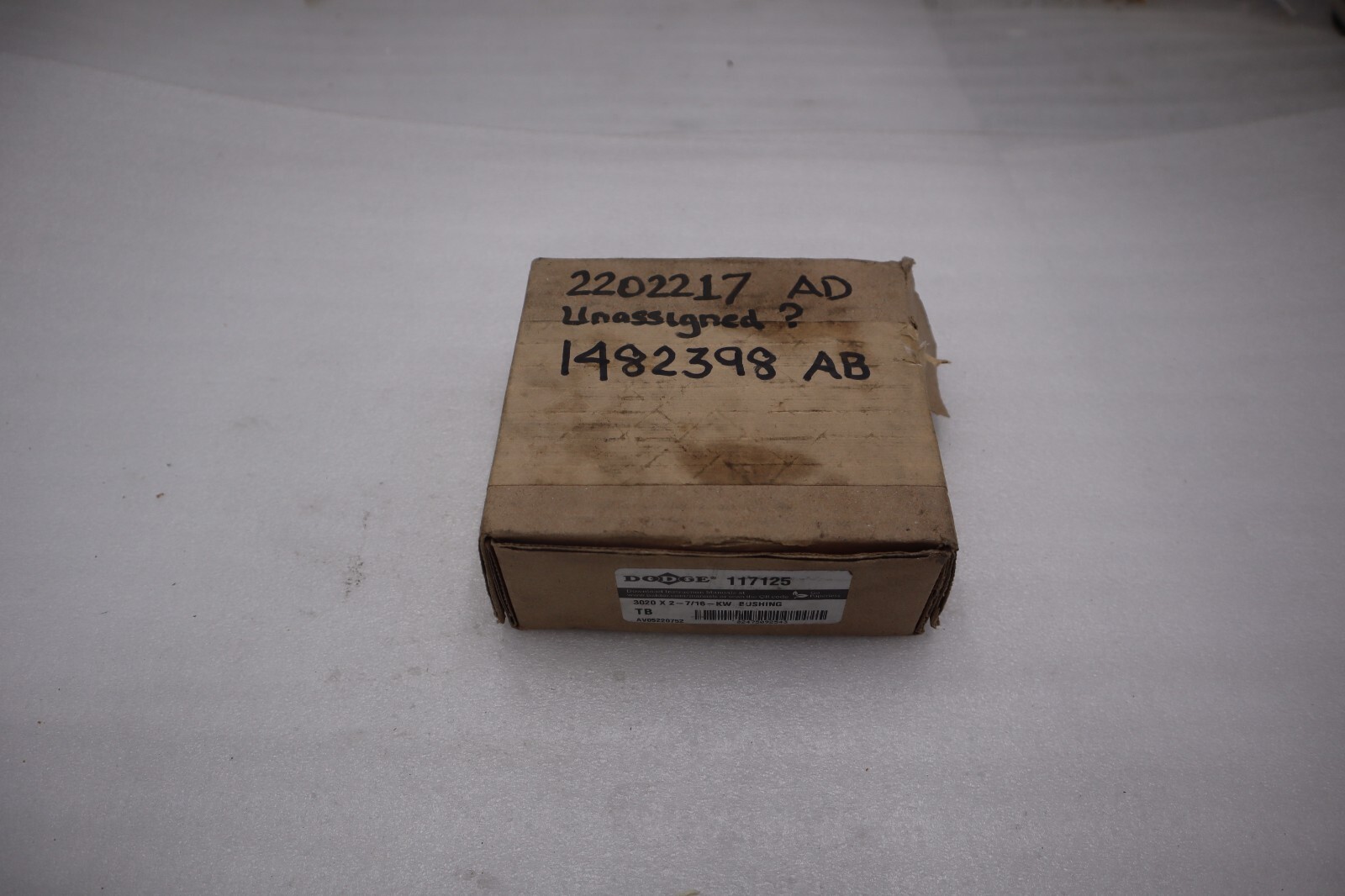 NEW Dodge 117125 Taper Lock  3020  X  2-7/16 STOCK H97A