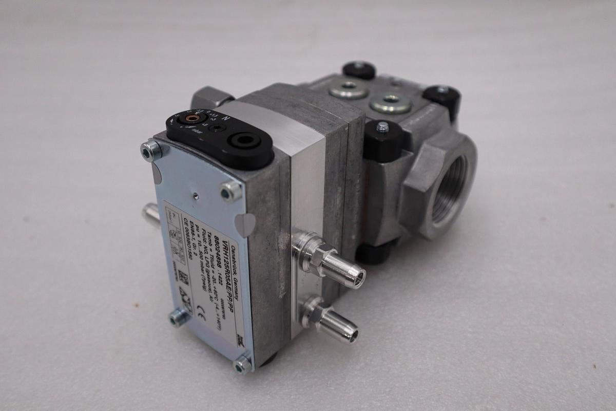 NEW KROM SCHRODER VRH125R05AE/PP/PP Gas Pressure Regulator STOCK H1383