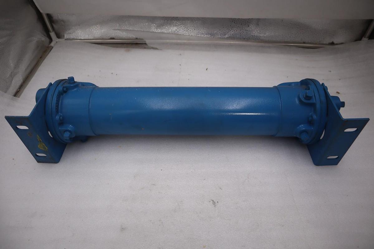 Used YOUNG TOUCHSTONE F 302 EY 4P HEAT EXCHANGER F-302-EY-4P - NEW - STOCK GF625A