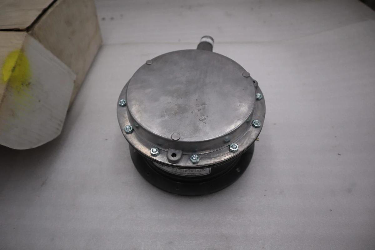 Used DWYER MERCOID CONTROL PRESSURE SWITCH DWYER PRLW-3-P1 / PRLW3P1 (NEW) #5181CC