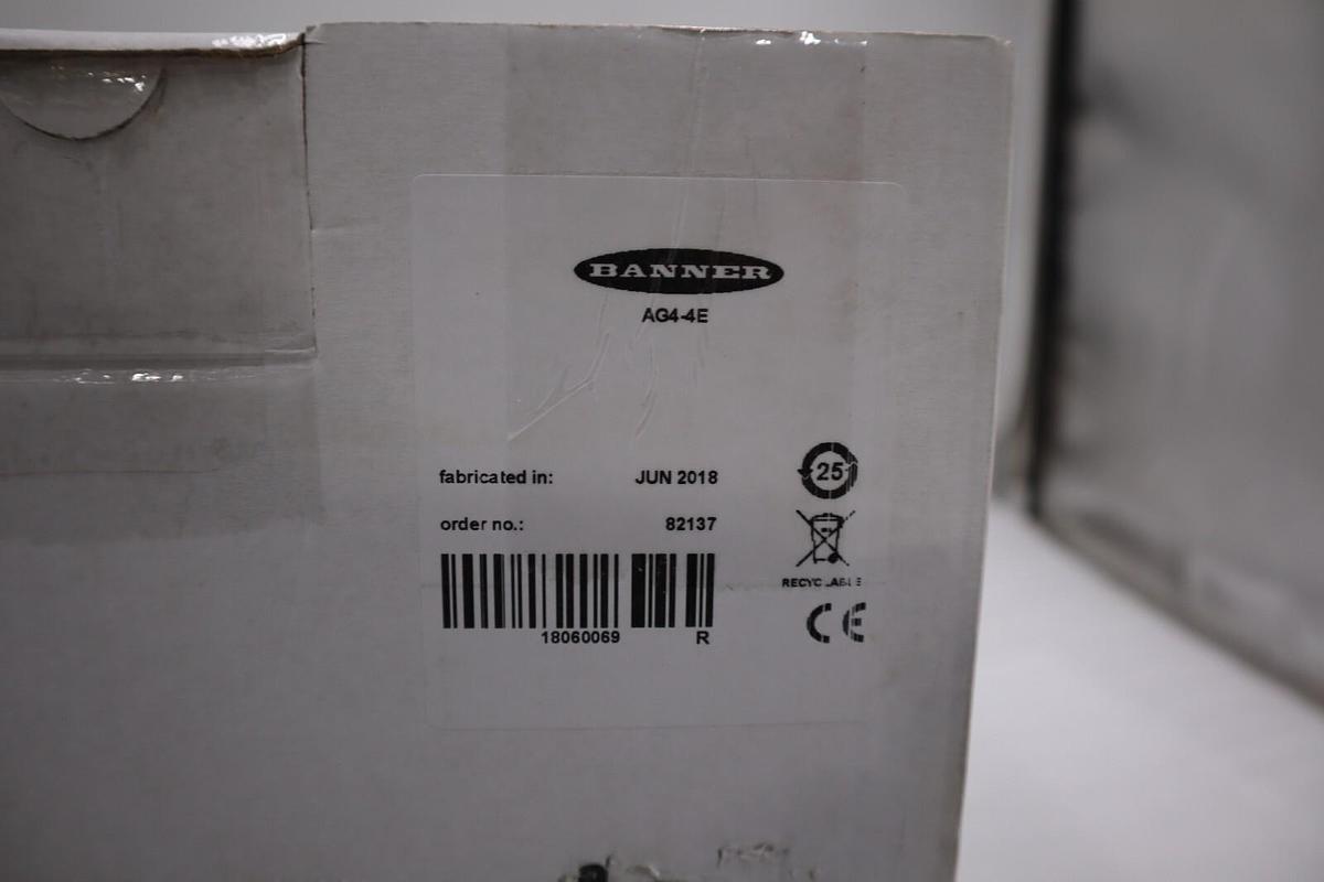 BANNER ENGINEERING AG4-4E 82137 24VDC NEW IN BOX STOCK 2917A