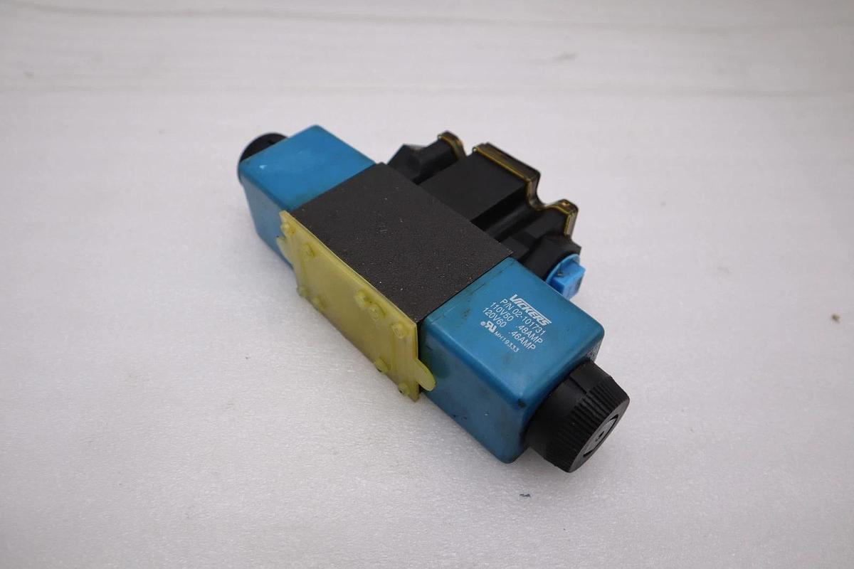 Used Vickers DG4V-3S-6C-M-FTWL-B5-60 VALVE STOCK H1283A
