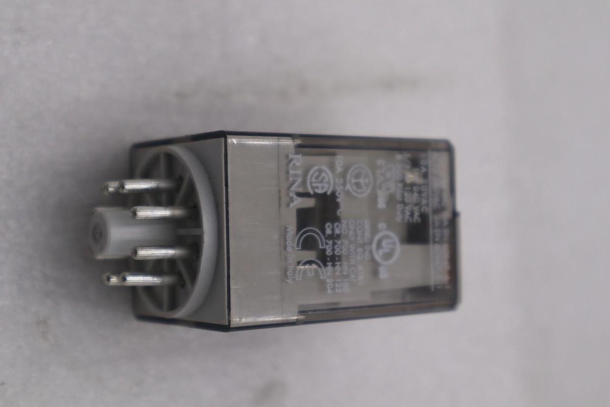 ALLEN BRADLEY 700-HA32Z01-4 Series D 700HA32Z014  125 V DC STOCK K-3411