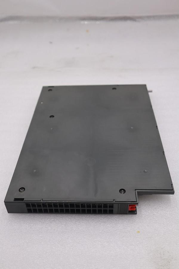 Used SIEMENS SIMATIC S7 DIGITAL OUTPUT MODULE 6ES7 422-1HH00-0AA0 STOCK K-3856