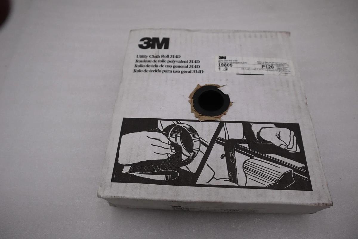 Used 1-1/2" x 50 yard 120 grit UILITY CLOTH ROLL 314C 1 Roll SAND SHOP 3M 19809 H341