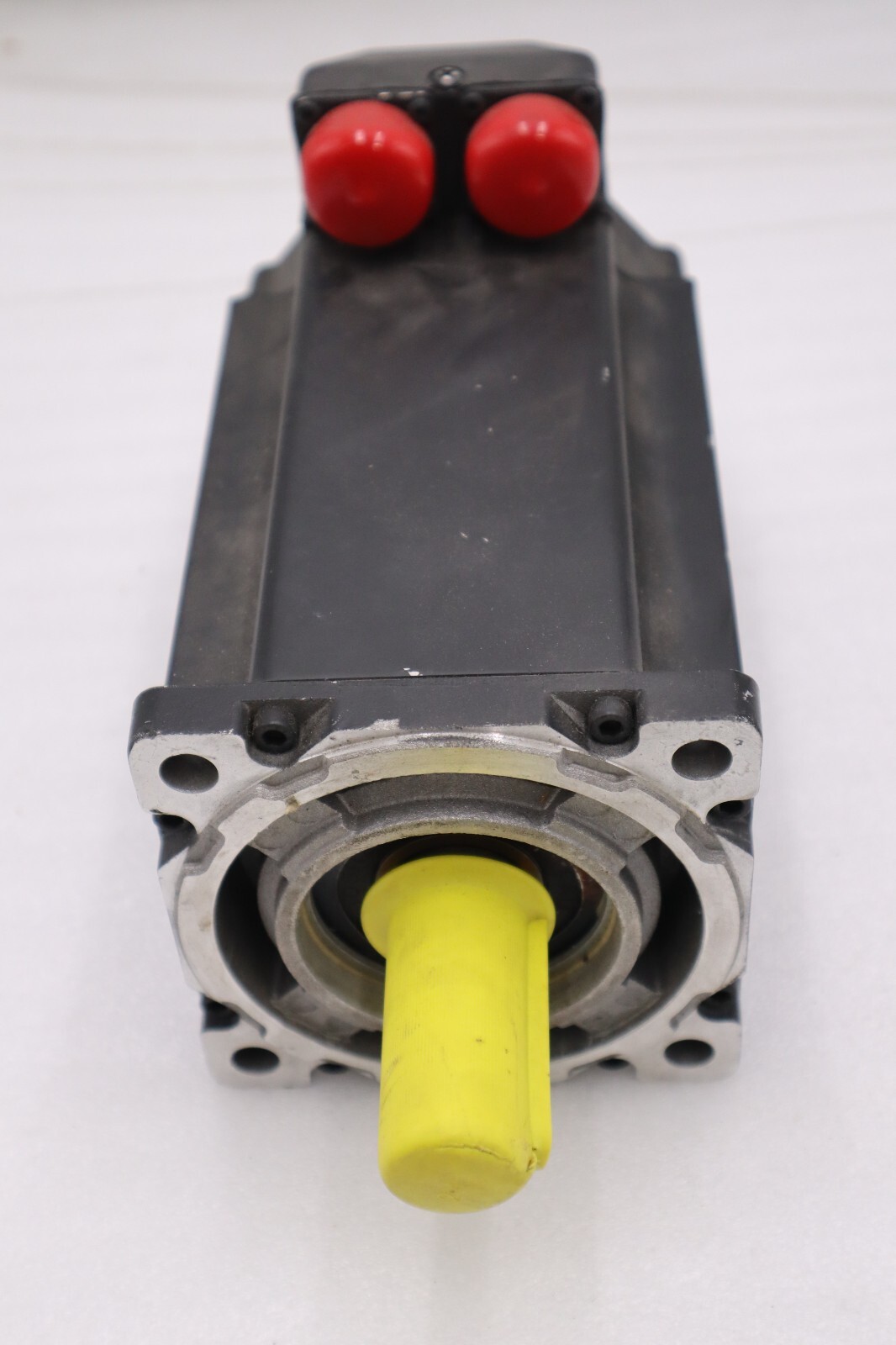Used ALLEN BRADLEY MPL-B4540F-RJ22AA / MPLB4540FRJ22AA SERVO MOTOR NEW STOCK H1034