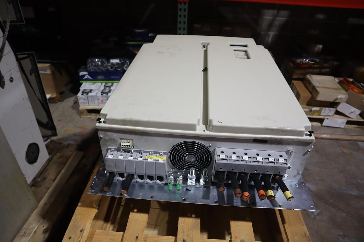 Used KEB AMERICA 30F5E1W-L20H COMBIVERT F5 Variable Frequency Drive 422 HP #SGF-209