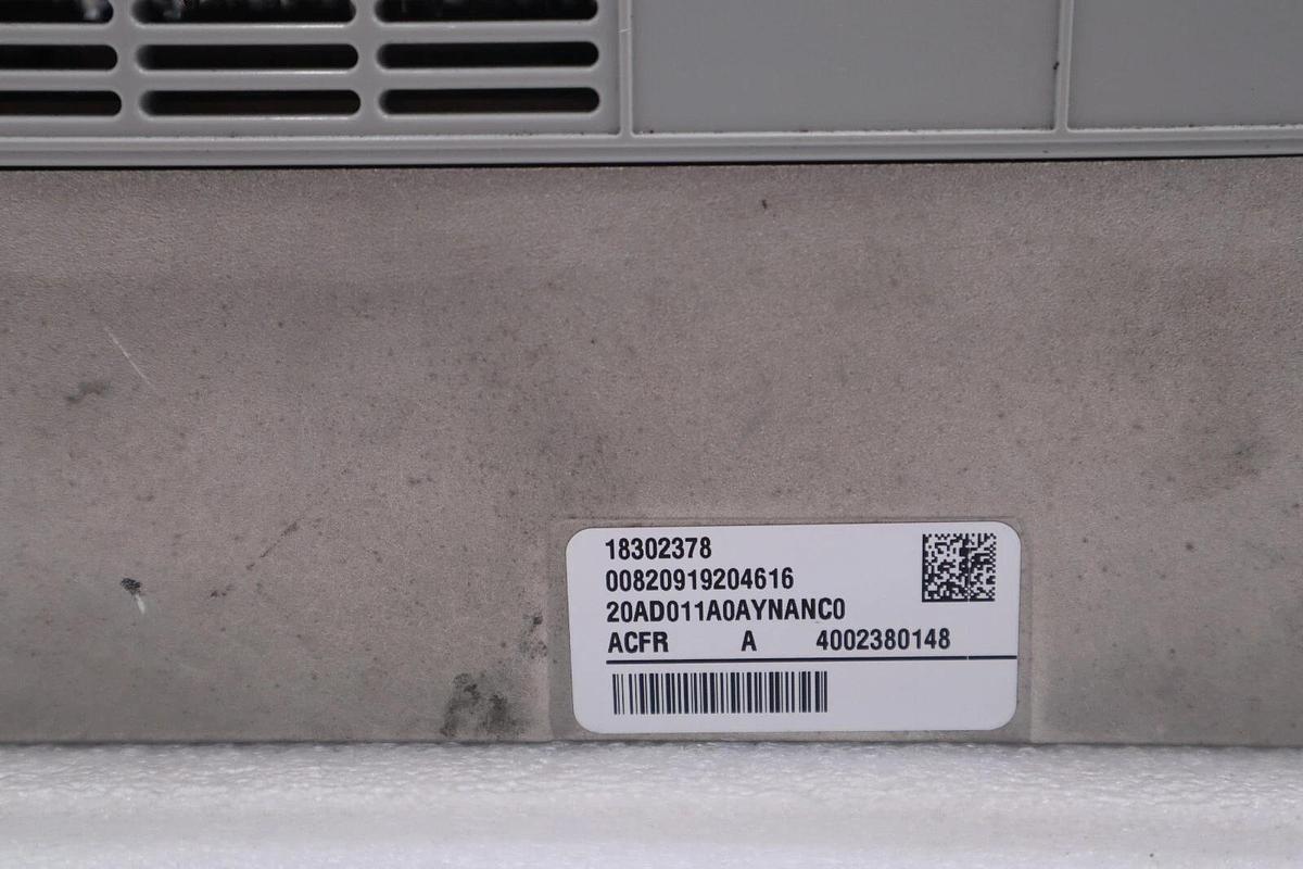 NEW Allen-Bradley PowerFlex 70 20AD011A0AYNANC0 No HIM AC Drive STOCK 4008