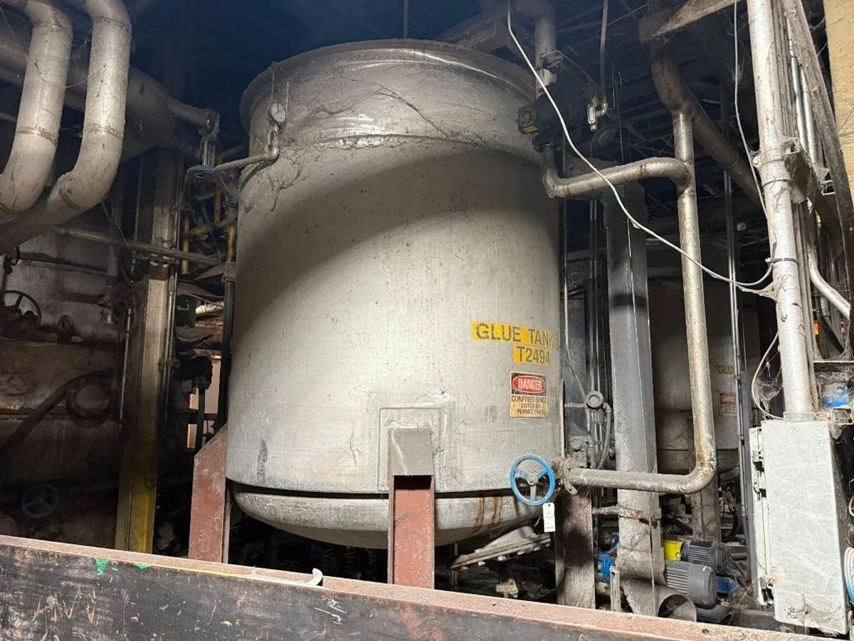 Used 2,500 GALLON 7' DIAMETER X 9' TALL STEEL PRO JACKETED STAINLESS STEEL TANK