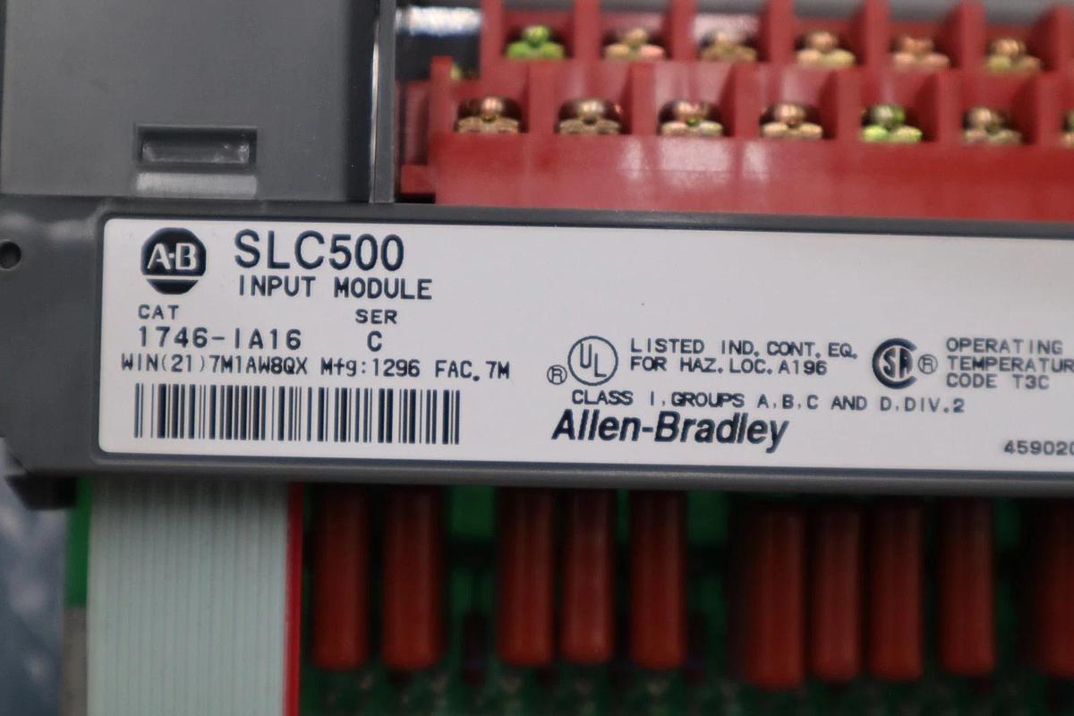 Used NEW OPEN BOX AB ALLEN BRADLEY 1746-IA16 SLC500 INPUT MODULE SERIES C STOCK H950A