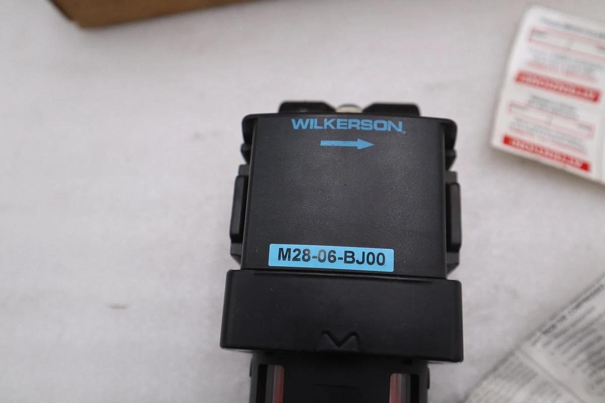 Used Wilkerson M28-06-BJ00 COALESCING FILTER 3/4" NPT - STOCK GF367