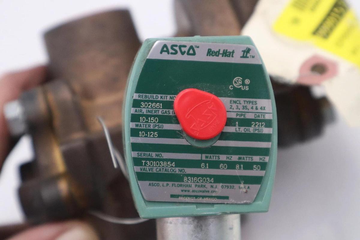 NEW NO BOX ASCO 8316G034 RedHat II Solenoid Valve 1" 3-Way 120/60 VAC #G739A