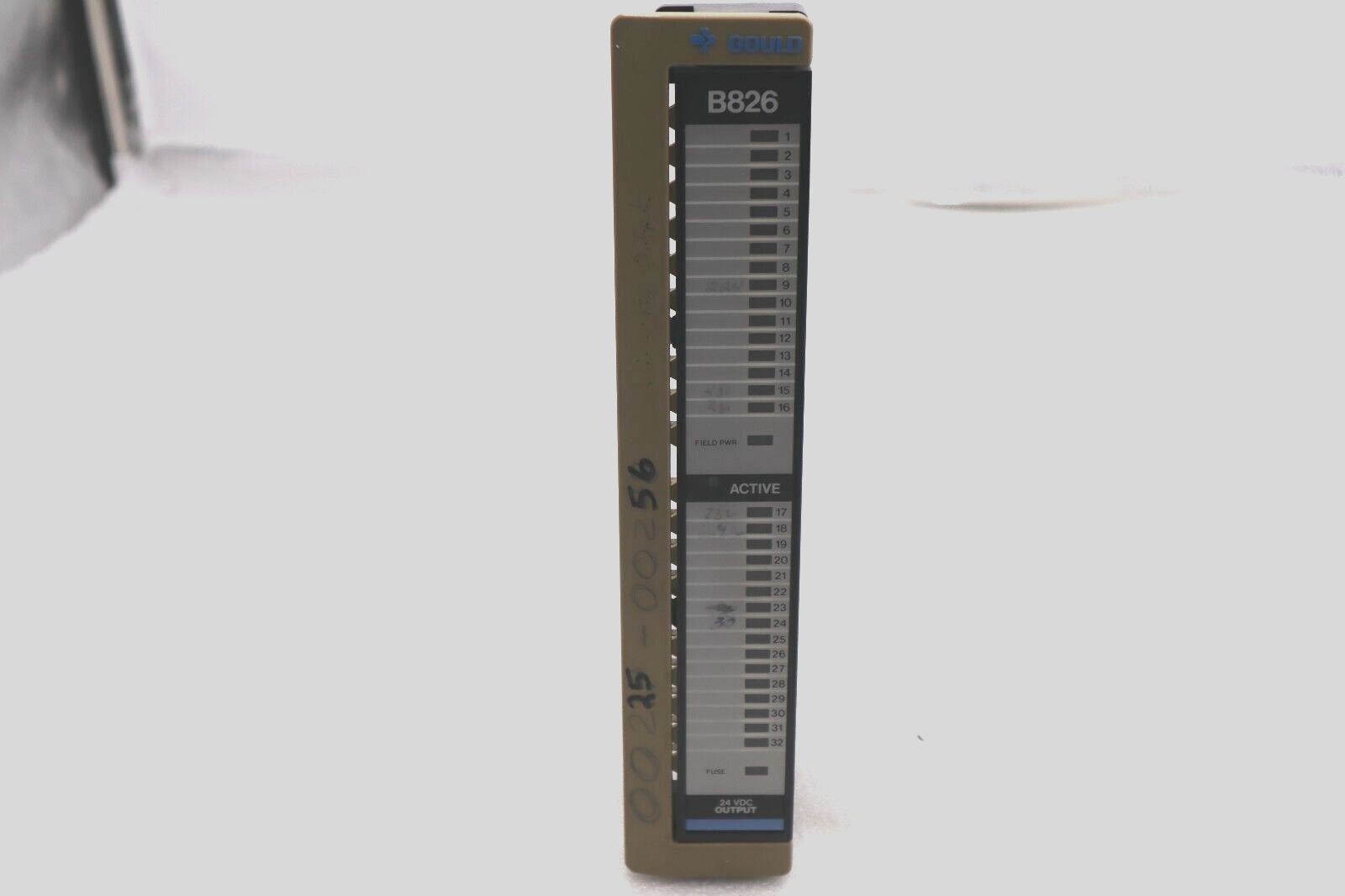 Used MODICON GOULD AS-B826-032 24V OUTPUT MODULE STOCK L-295