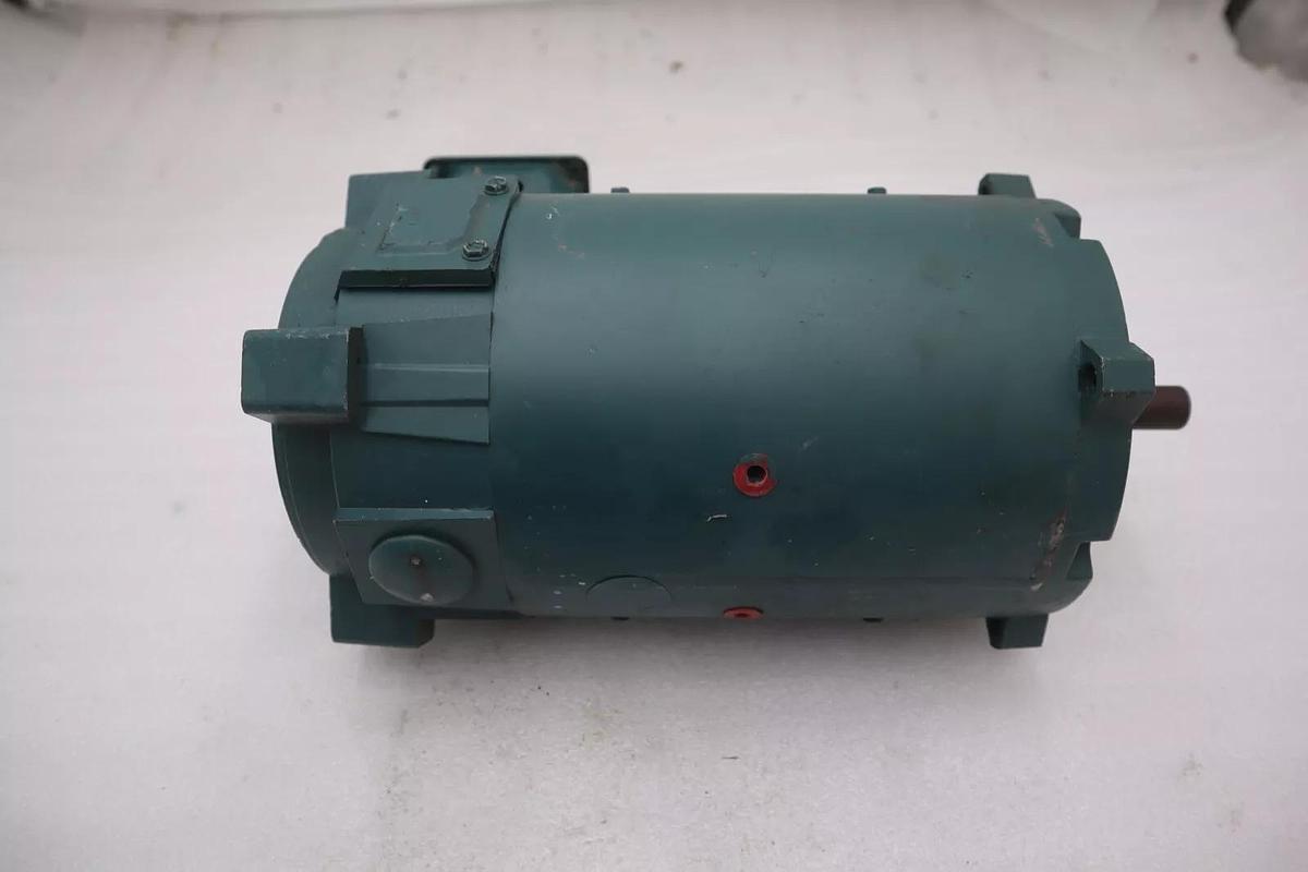 Used RELIANCE T56H1021P-XL ELECTRIC MOTOR .50 HP STOCK #M-25