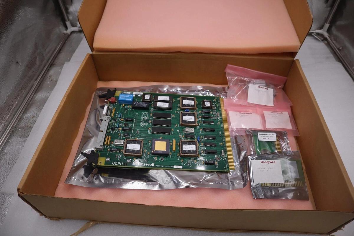 NEW Honeywell 51305390-400 Upgrade Kit Boards 51305432-300/51305432-200 STK G583