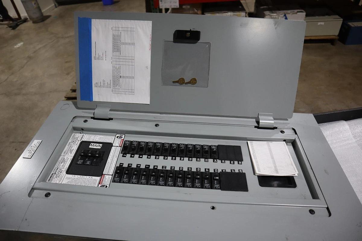 Used SIEMENS P1 250A 208Y/120V P1C30BL100CTST MAIN BEAKER STOCK HS40