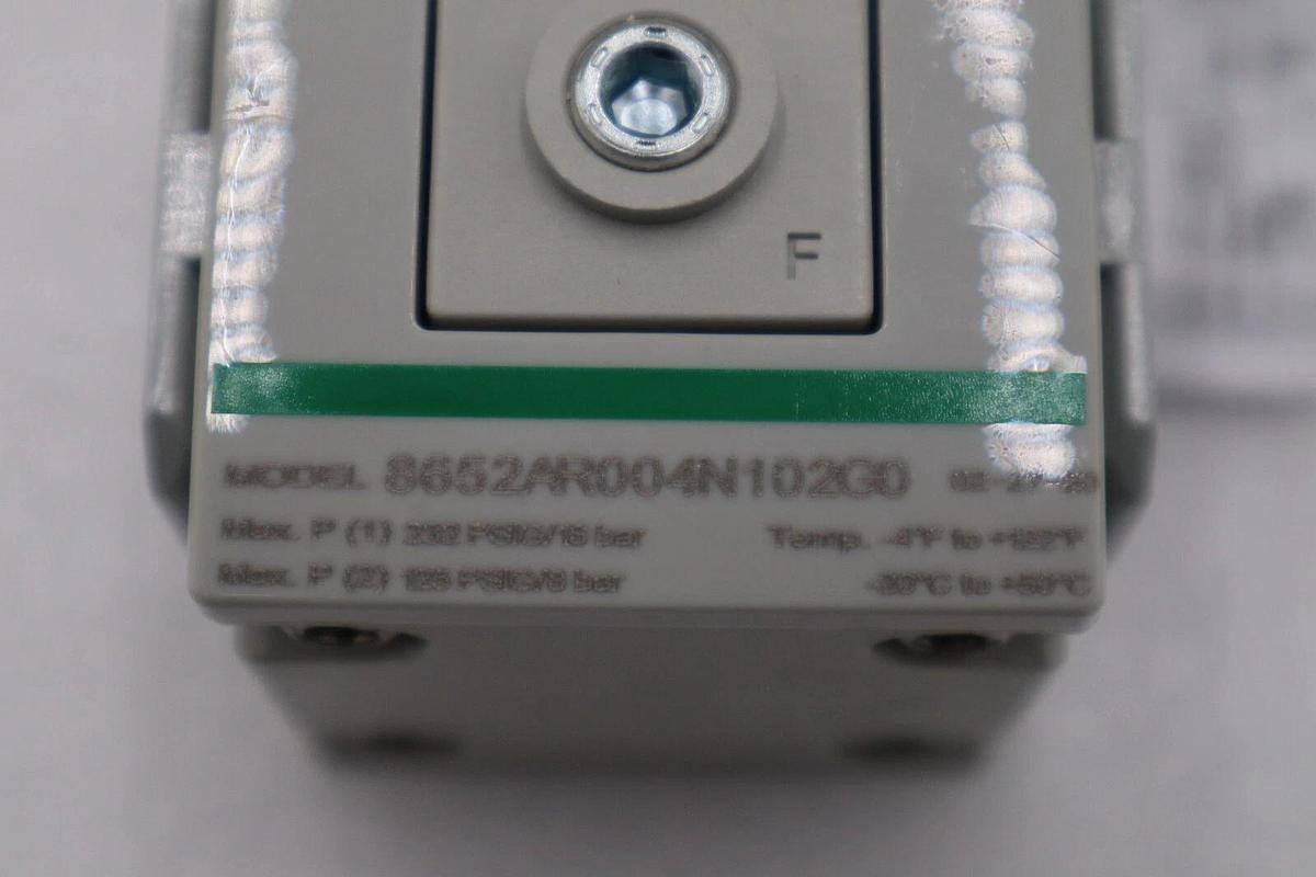 Used NEW ASCO 8652AR004N102G0 / 8652AR004N102G0 PRESSURE REGULATOR STOCK H425A
