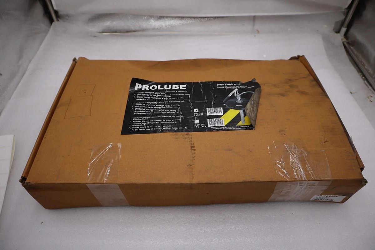 Used PROLUBE 48552467 Oil Lubrication Flow Aluminum Lever Hand Pump STOCK H1179